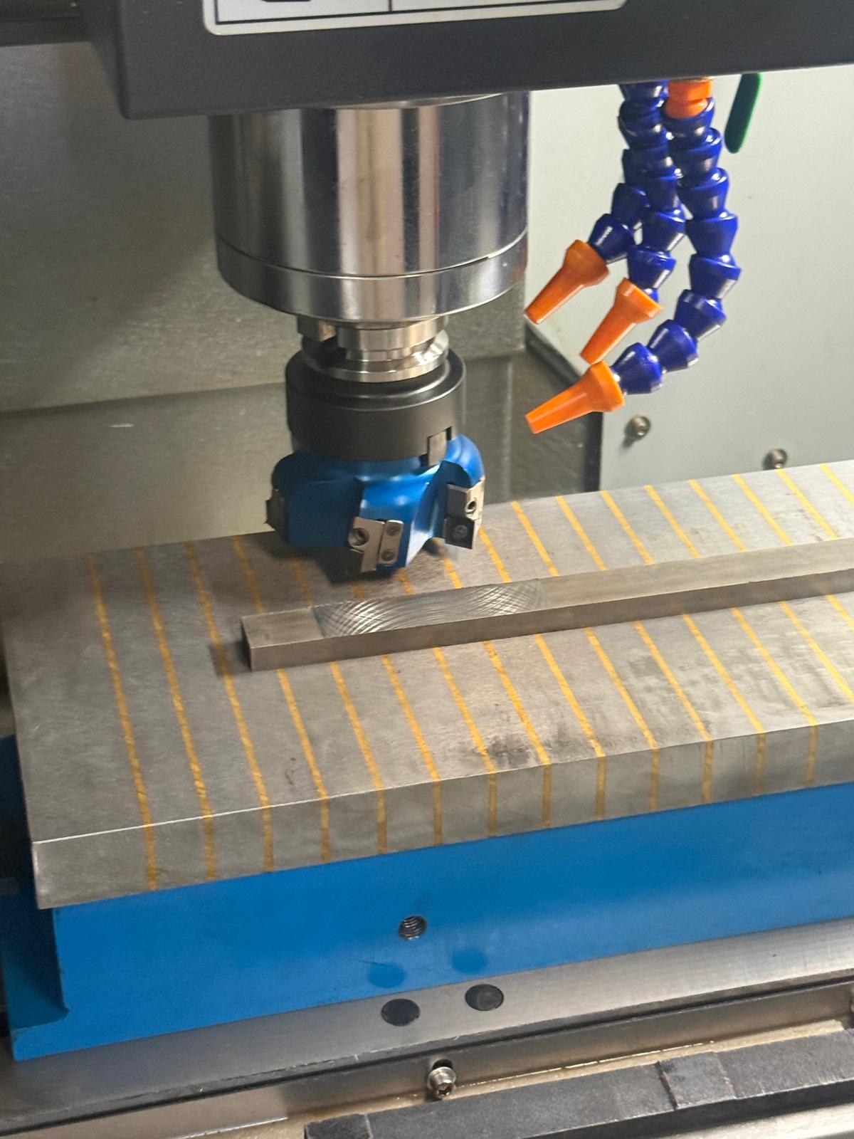 Fabricación de regletas para CARDAMA SA